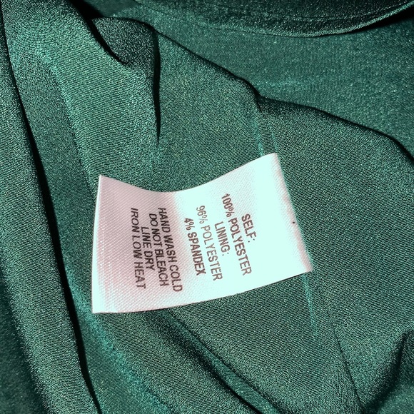 Emerald Green Silk One Shoulder Dress - Picture 6 of 7